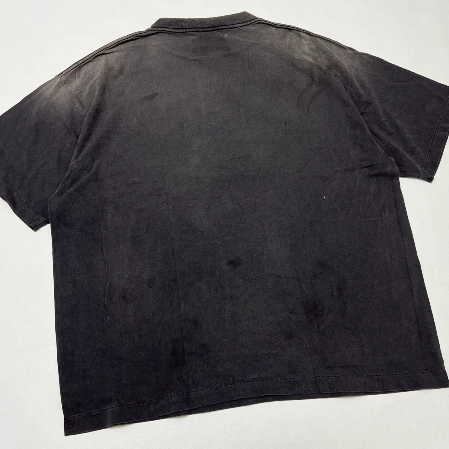 SAINT Mxxxxxx × NEIGHBORHOOD STHD . SS TEE PRAY/BLK NBHD Shinsuke Takizawa co-branded model Praying scale tee Washed black S-XL SAINT HOOD theme co-branded capsule series Garment dyeing Rewashing water fading Destroying graffiti Simulating natural distressed effect Top printing technology Washing treatment Correct version Customized joint main mark/wash mark/cherub mark